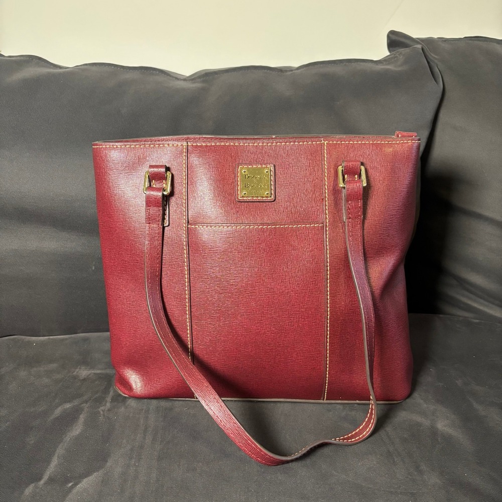 Dooney & Bourke Saffiano Leather Tote Bag Burgundy Wine Red Gold Hardware